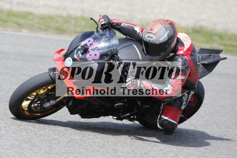 /09 19.04.2026  Caremotion get faster ADR/Gruppe gelb/818